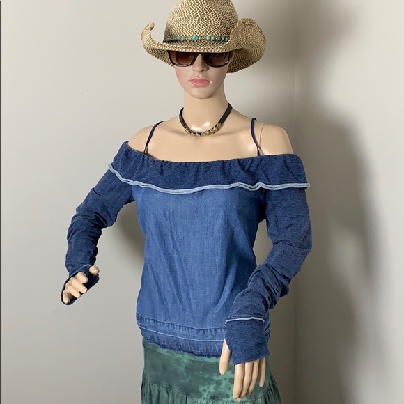 HOST PICK! Cloth and Stone by Anthro denim Top - Picture 3 of 6